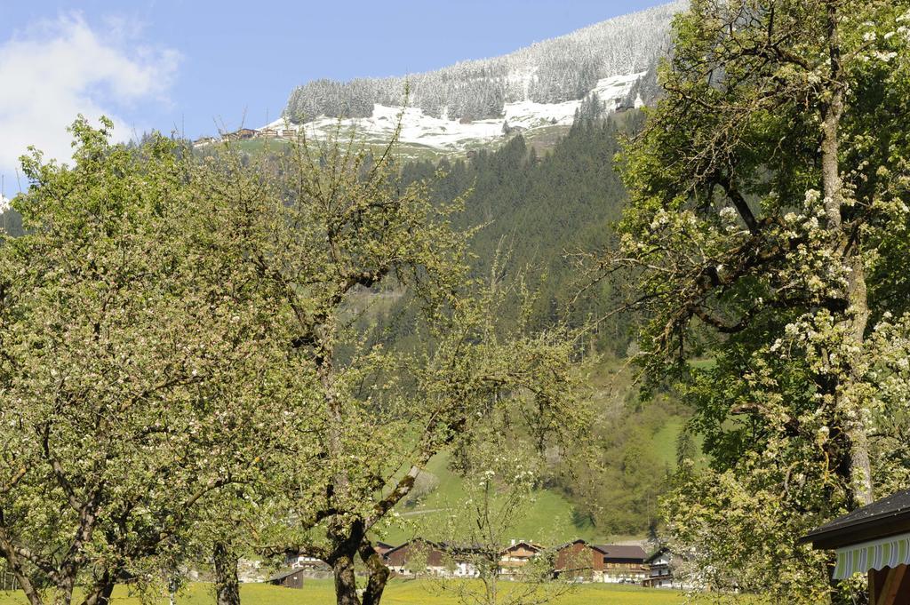 Oberstockachhof Apartamento Schwendau Exterior foto